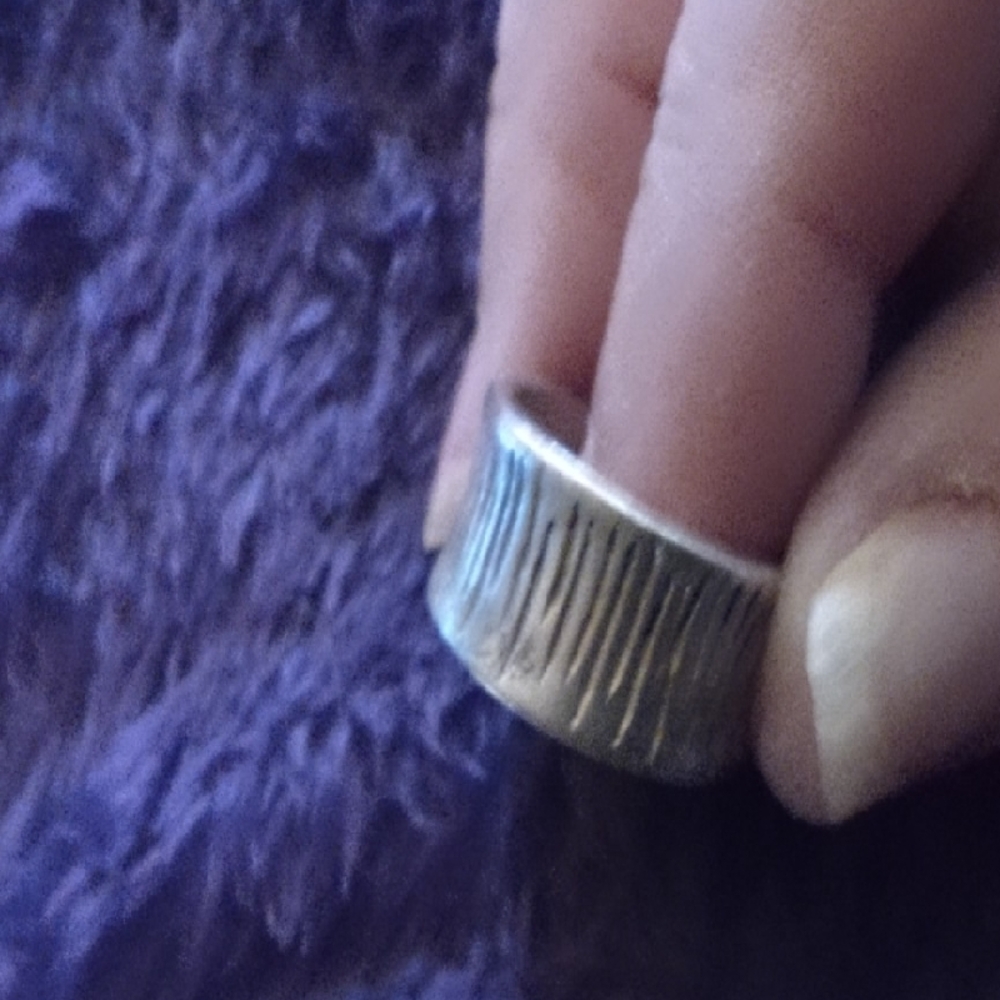 Sterling Silver Engraved Rings - Picture 4 of 5